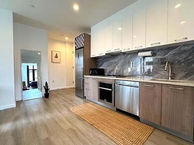 Huge Modern 2 Bedroom In Little Italy